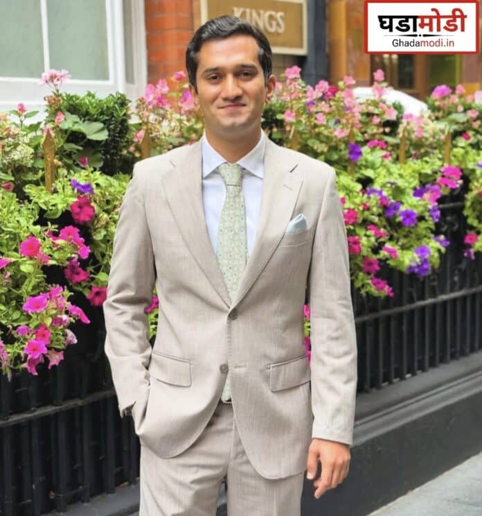 ECF34621-3D3D-4675-AB5E-28BF57A340BD